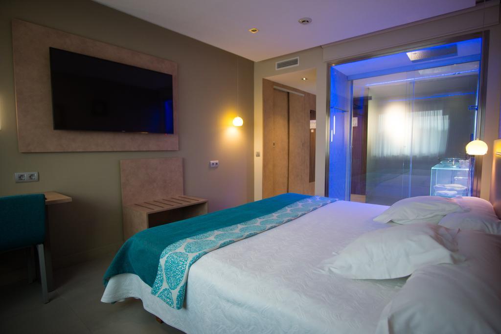 Felix Hotel Valls Dış mekan fotoğraf